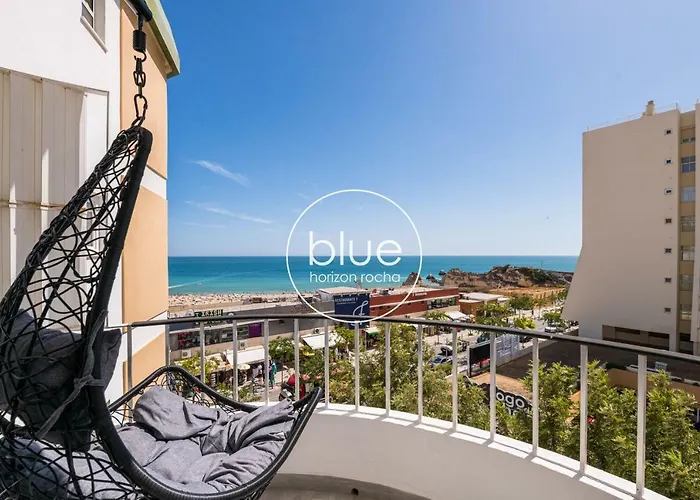Blue Horizon Rocha * بورتيماو