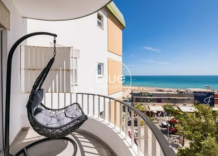 Blue Horizon Rocha * بورتيماو